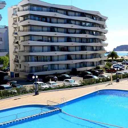 Apartament Rocamaura Iv 1-8 *