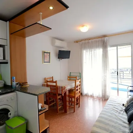 Rocamaura Iv 1-8 Apartament *